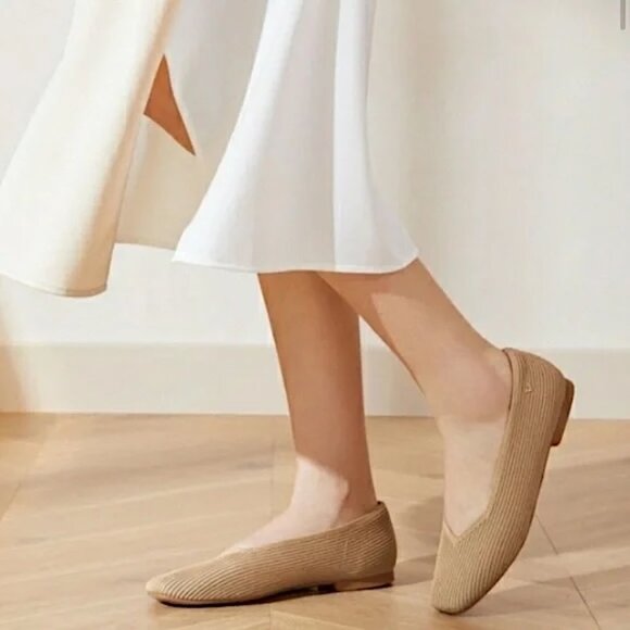 Vivaia Square-Toe V-Cut Margot 2.0 Slip On Ballet Flats in Nutmeg Size 38.5W - Picture 1 of 15